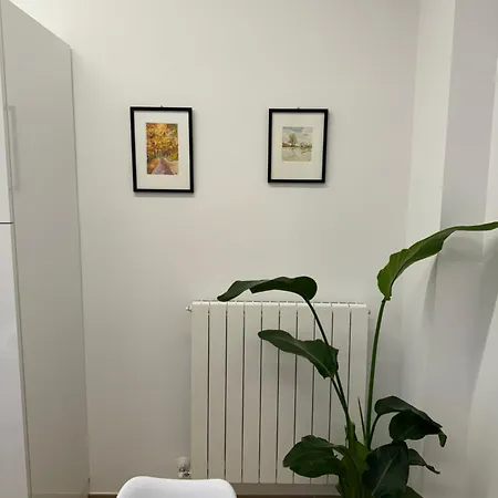 La Casetta Dell'artista Apartment *